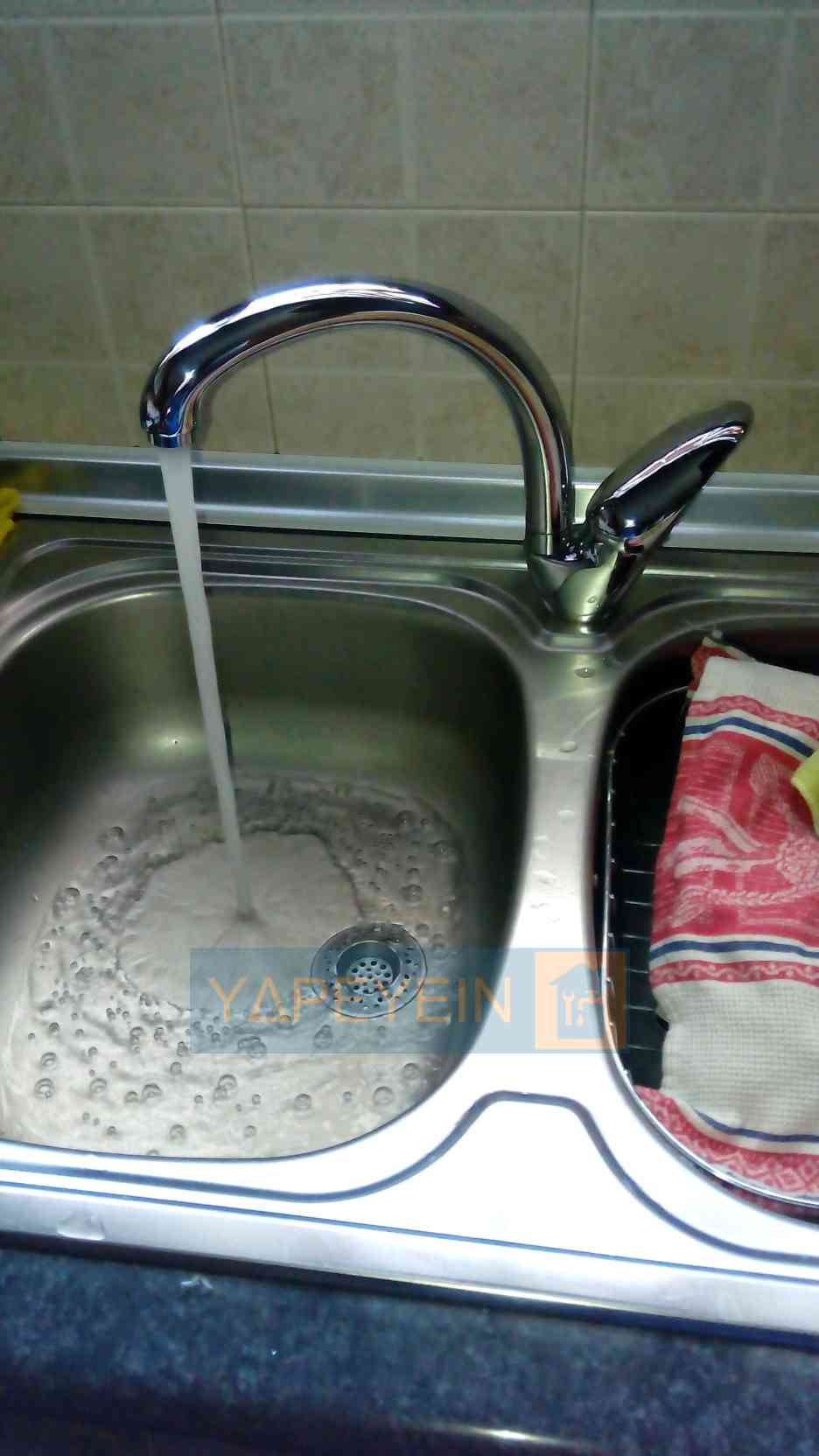 Τοποθέτηση μπαταρίας νιπτήρα